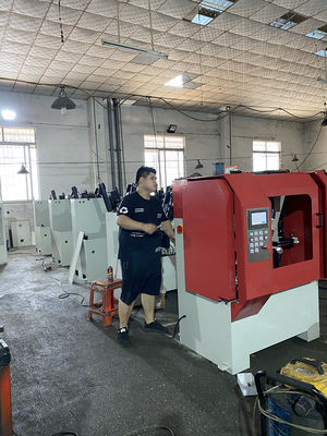 LDX-020B เครื่องบดมุม CNC ครบวงจร